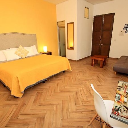 Hotel Universidad Γκουαναχουάτο Εξωτερικό φωτογραφία