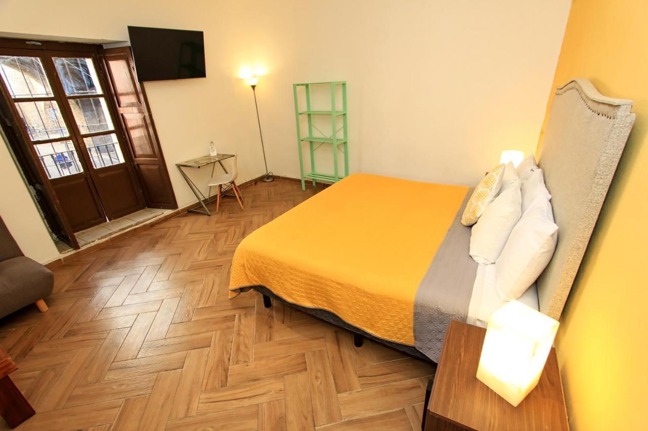 Hotel Universidad Γκουαναχουάτο Εξωτερικό φωτογραφία