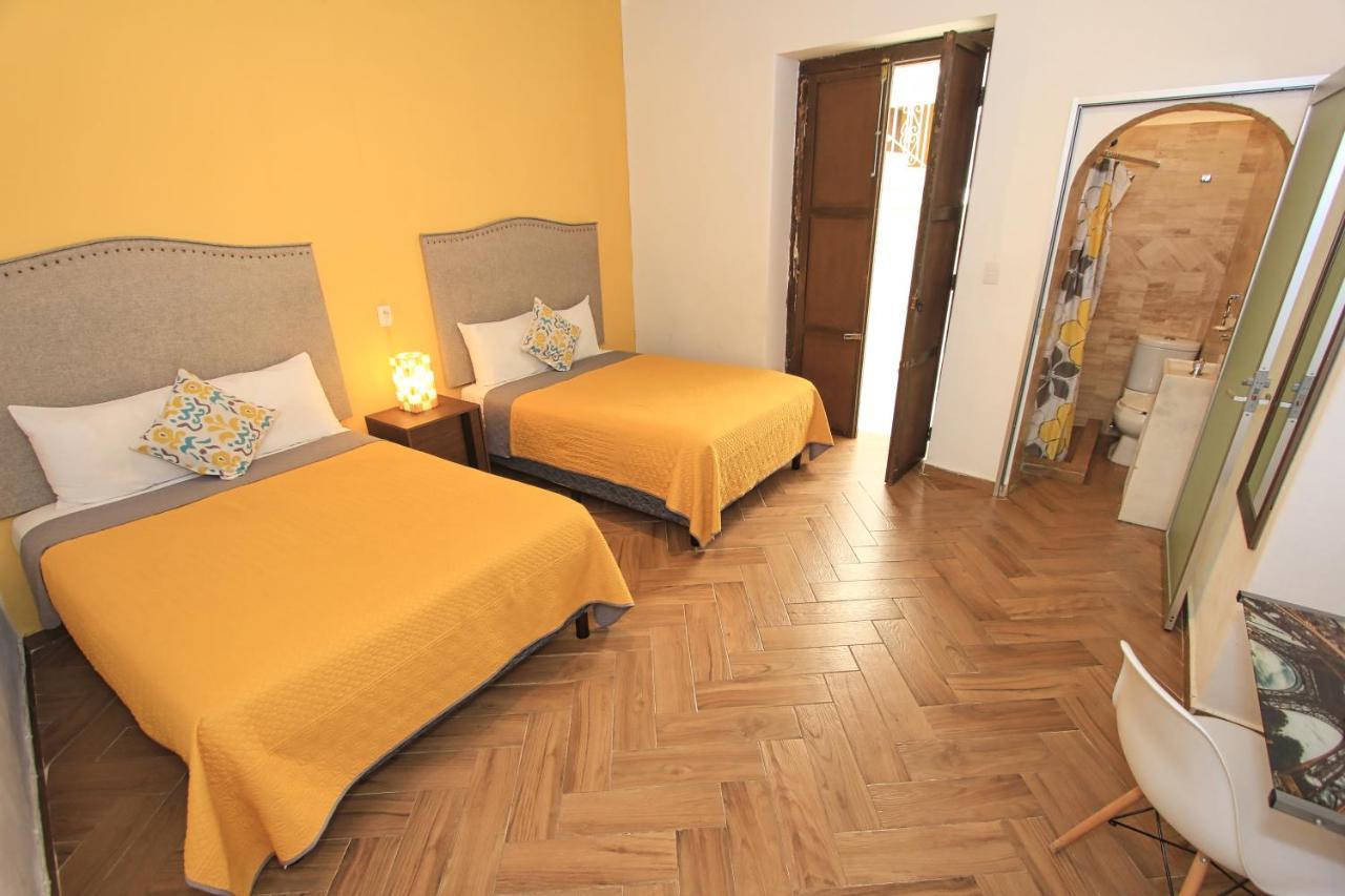 Hotel Universidad Γκουαναχουάτο Εξωτερικό φωτογραφία