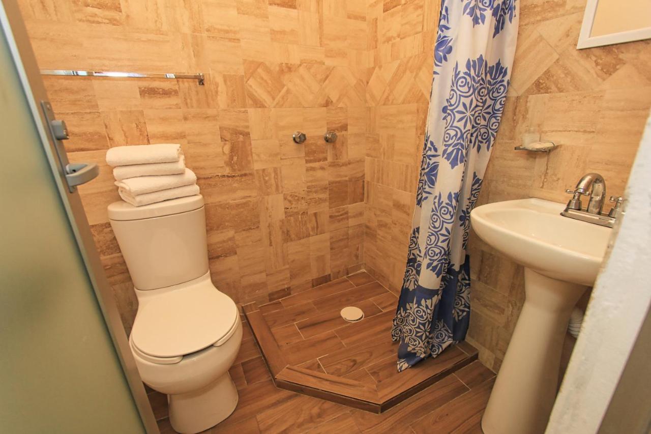 Hotel Universidad Γκουαναχουάτο Εξωτερικό φωτογραφία