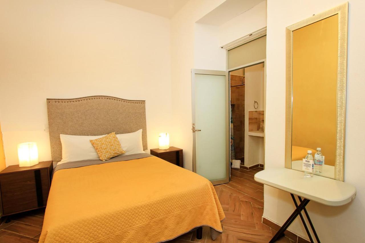 Hotel Universidad Γκουαναχουάτο Εξωτερικό φωτογραφία