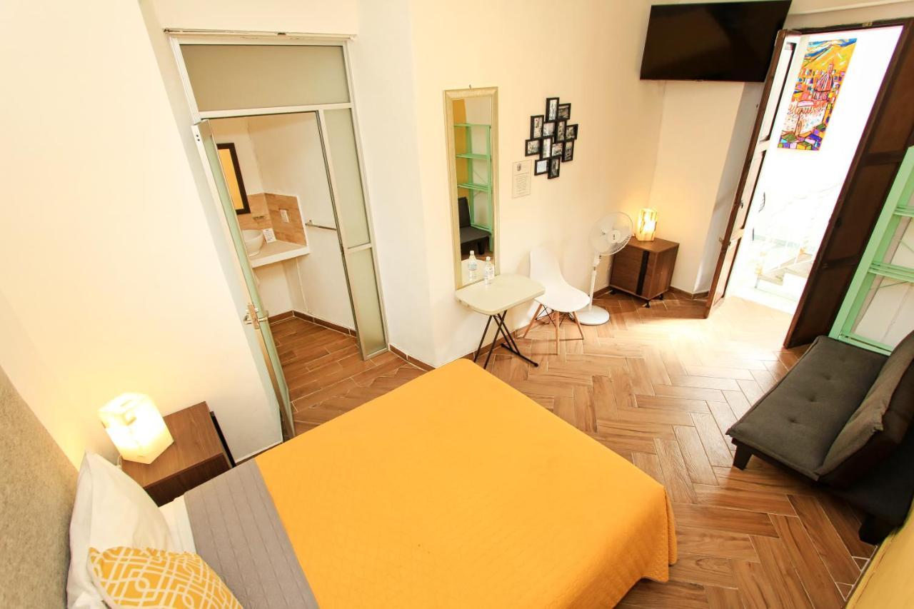 Hotel Universidad Γκουαναχουάτο Εξωτερικό φωτογραφία